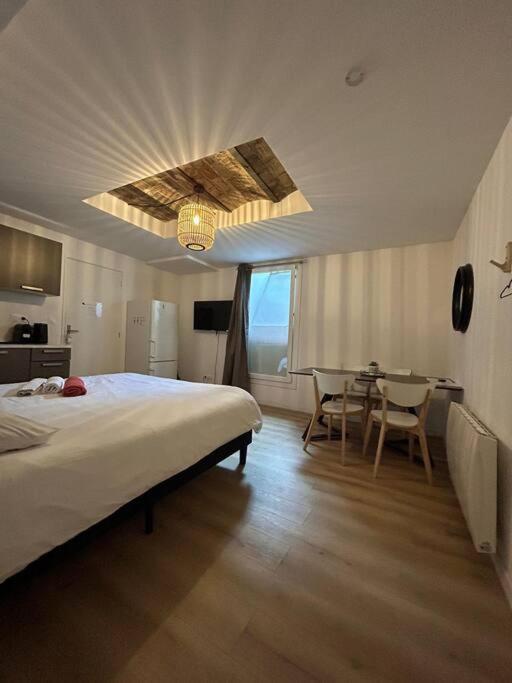 Cellar- Appartement Sous-Sol Atypique Reims Exterior foto